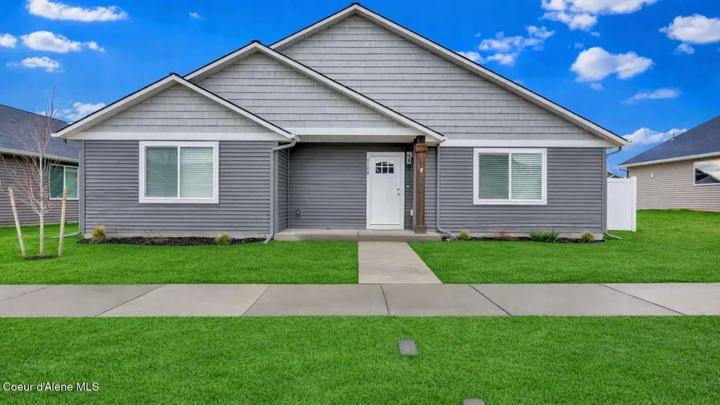 6208 W Bowmore Lane Rathdrum ID 83858