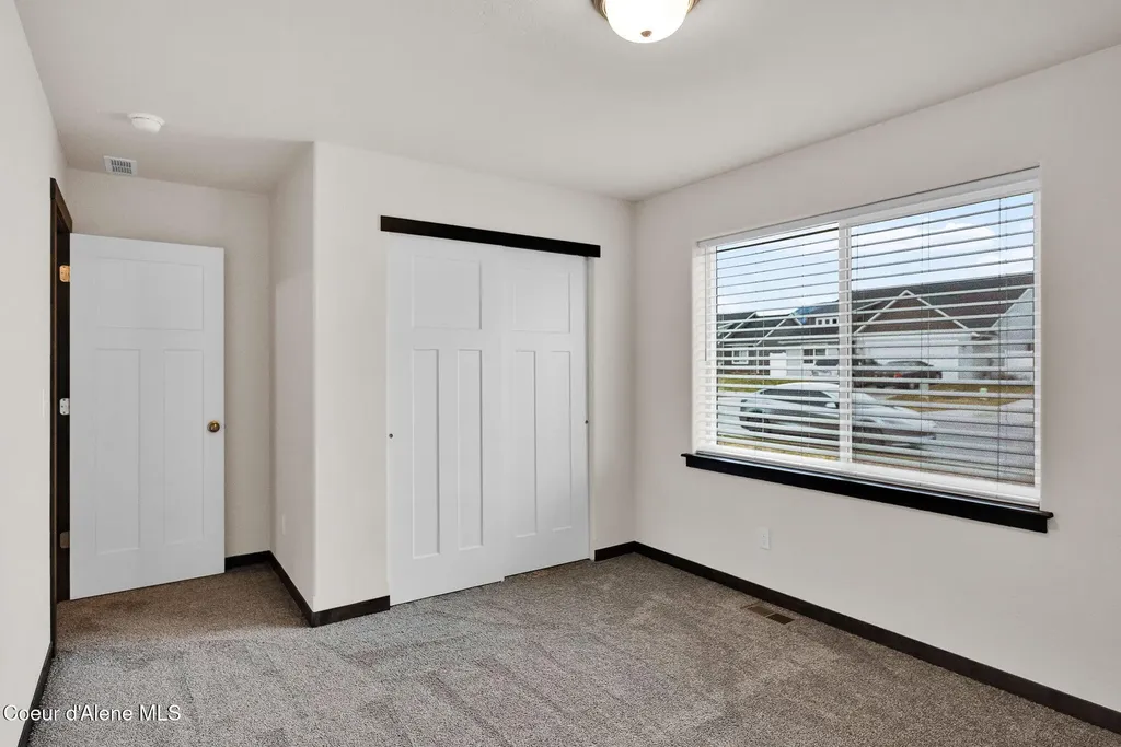 6208 W Bowmore Lane Rathdrum ID 83858