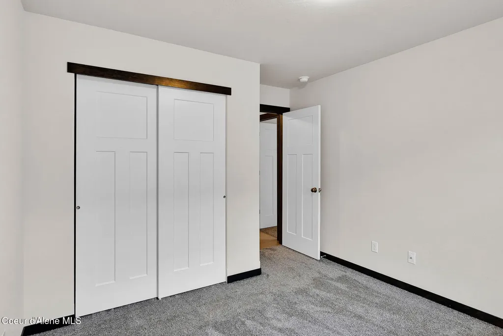 6208 W Bowmore Lane Rathdrum ID 83858