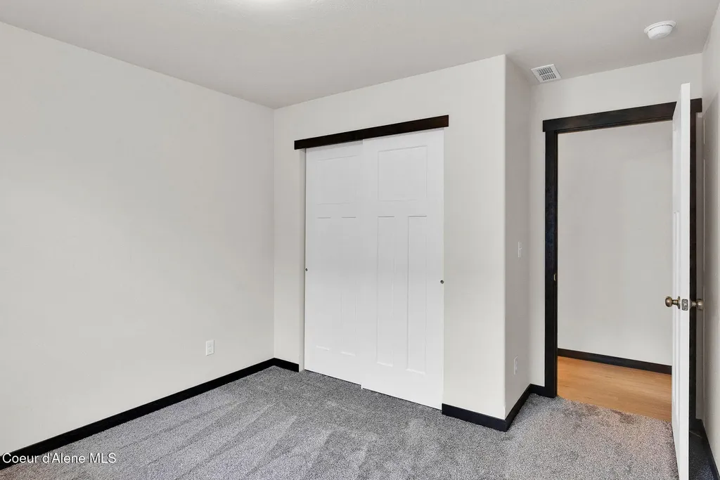 6208 W Bowmore Lane Rathdrum ID 83858