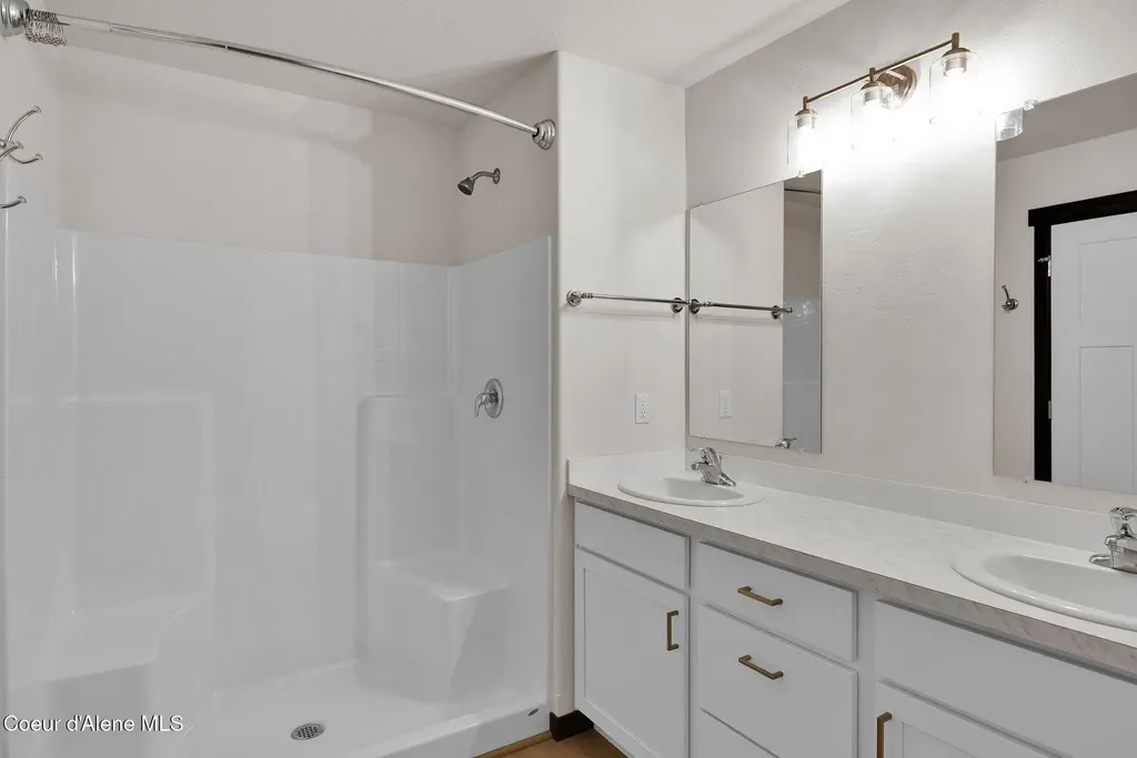 6208 W Bowmore Lane Rathdrum ID 83858