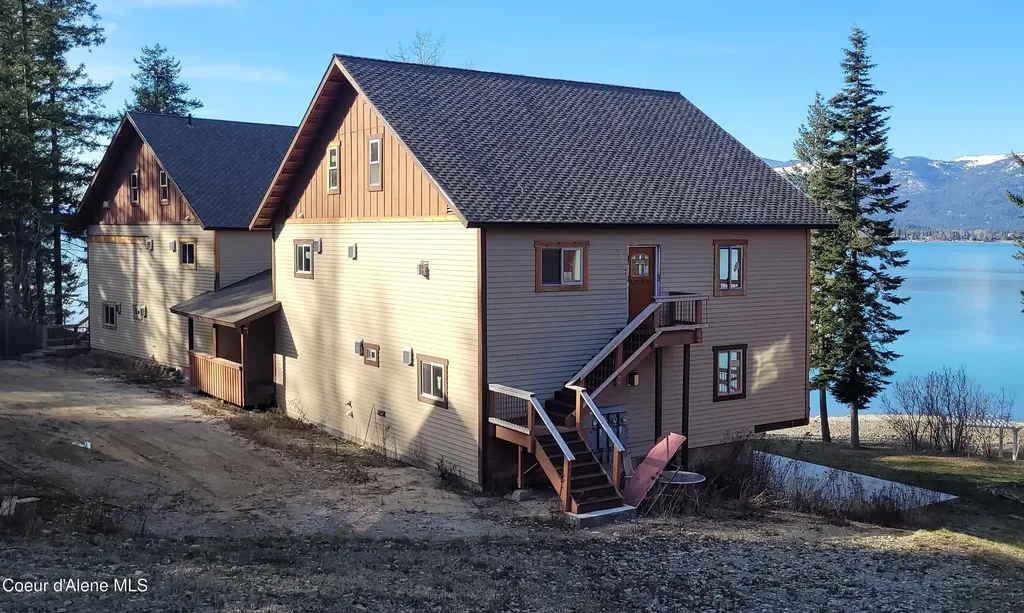 45 Waterside Lane Sagle ID 83860