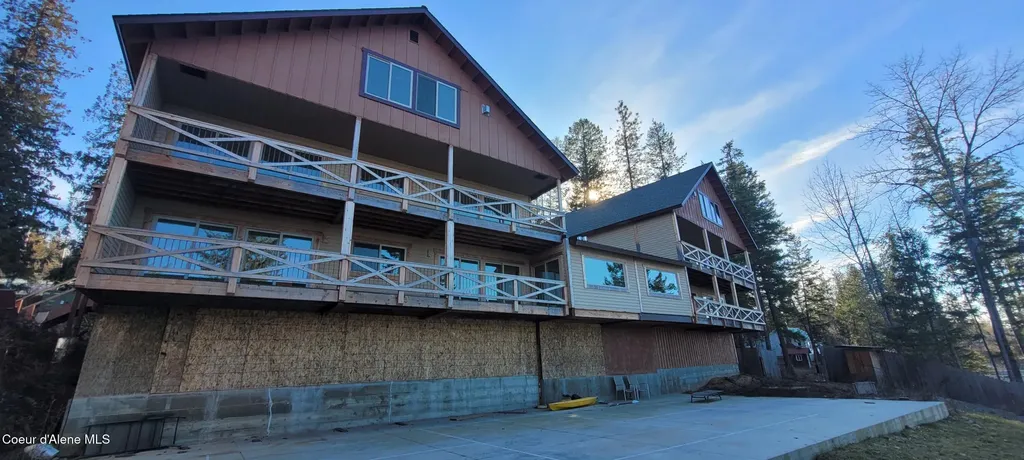 45 Waterside Lane Sagle ID 83860
