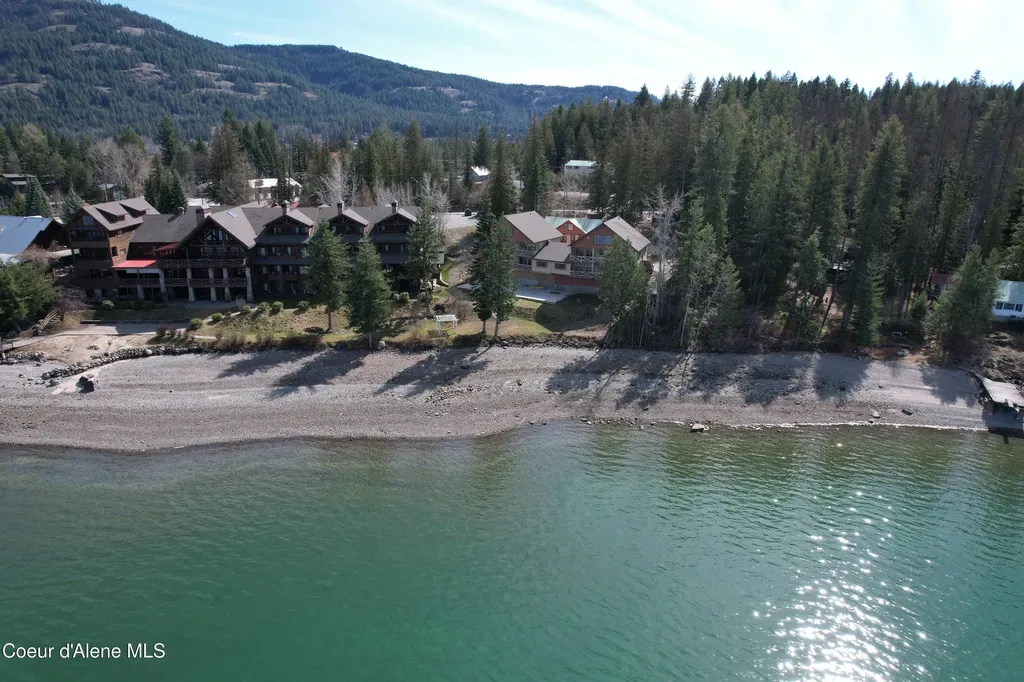 45 Waterside Lane Sagle ID 83860