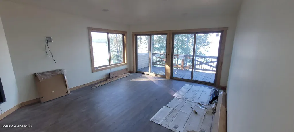 45 Waterside Lane Sagle ID 83860