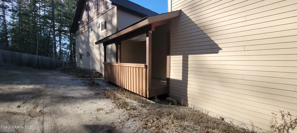 45 Waterside Lane Sagle ID 83860