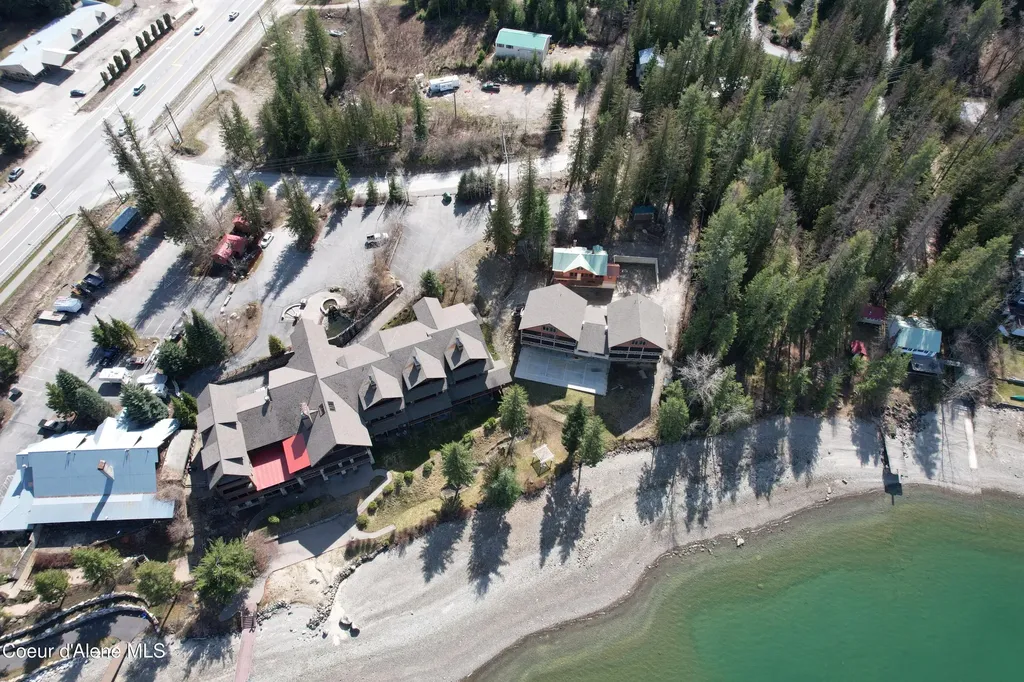 45 Waterside Lane Sagle ID 83860