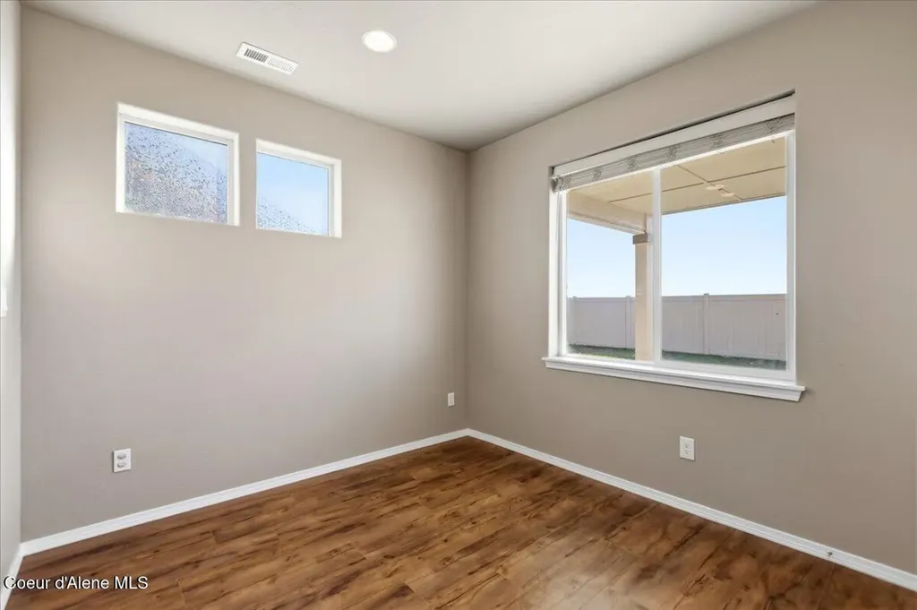 13071 N Loveland Way Hayden ID 83835
