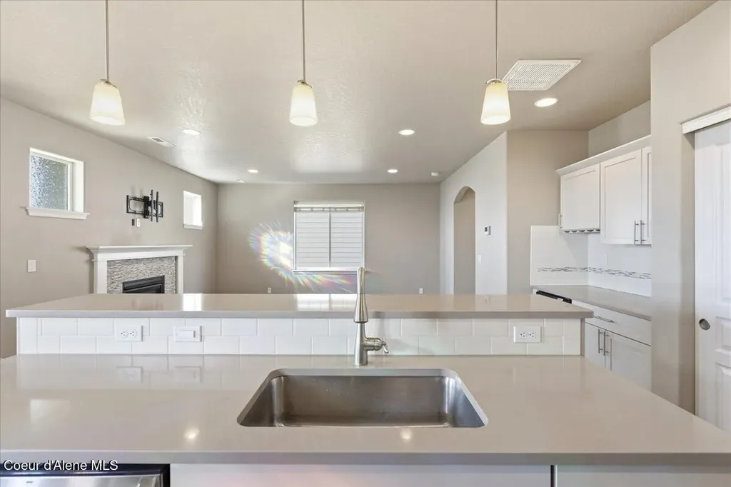 13071 N Loveland Way Hayden ID 83835