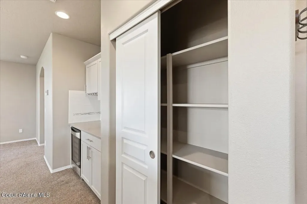 13071 N Loveland Way Hayden ID 83835