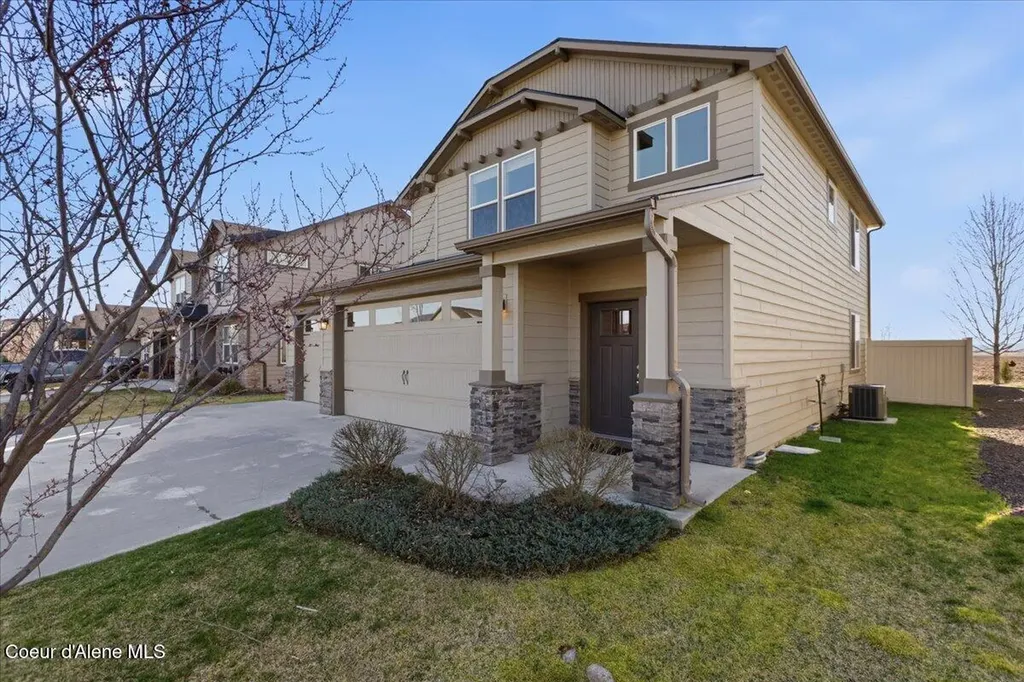 13071 N Loveland Way Hayden ID 83835