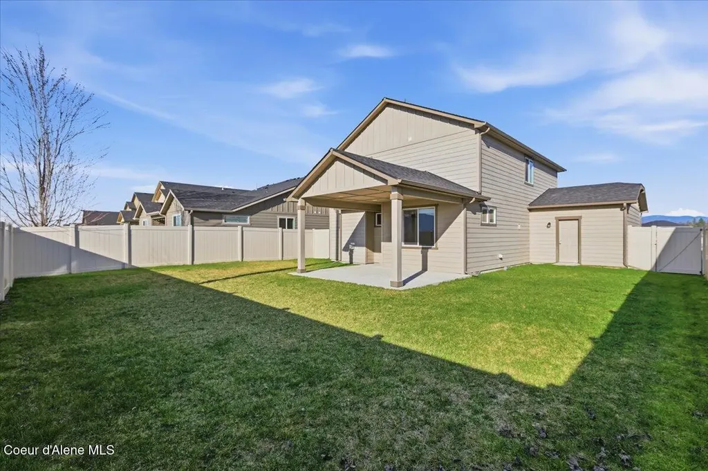 13071 N Loveland Way Hayden ID 83835