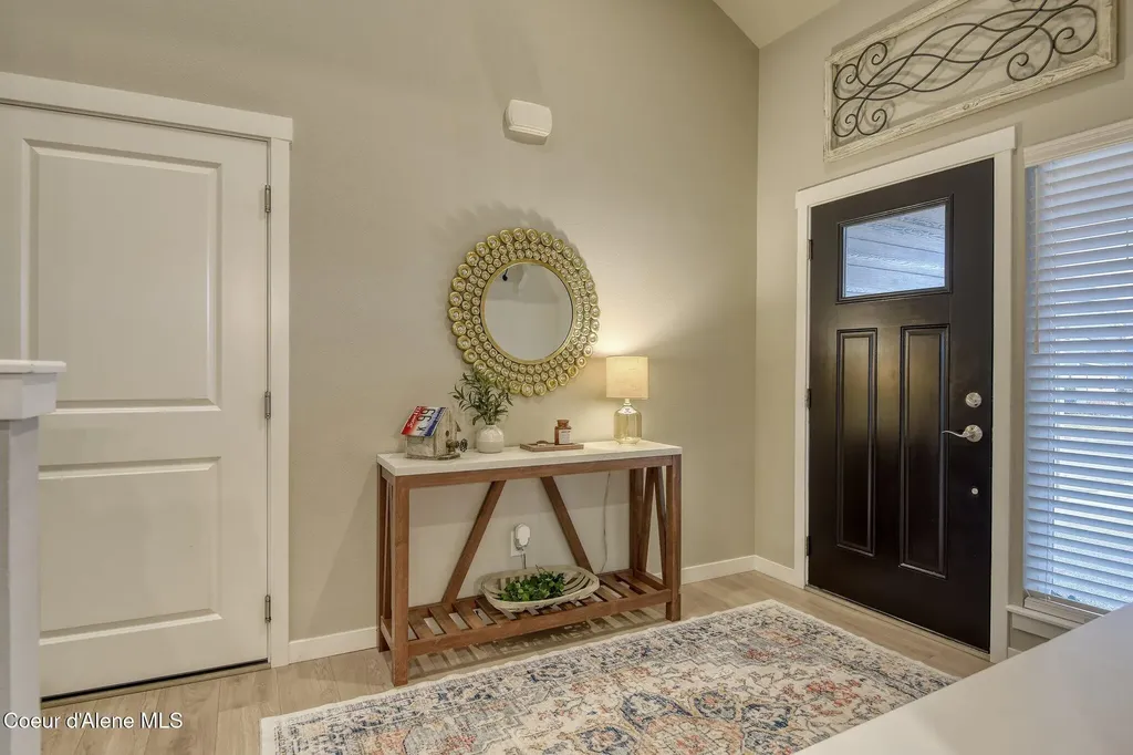 4427 E Marble Fox Avenue Post Falls ID 83854
