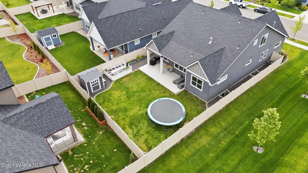 4427 E Marble Fox Avenue Post Falls ID 83854