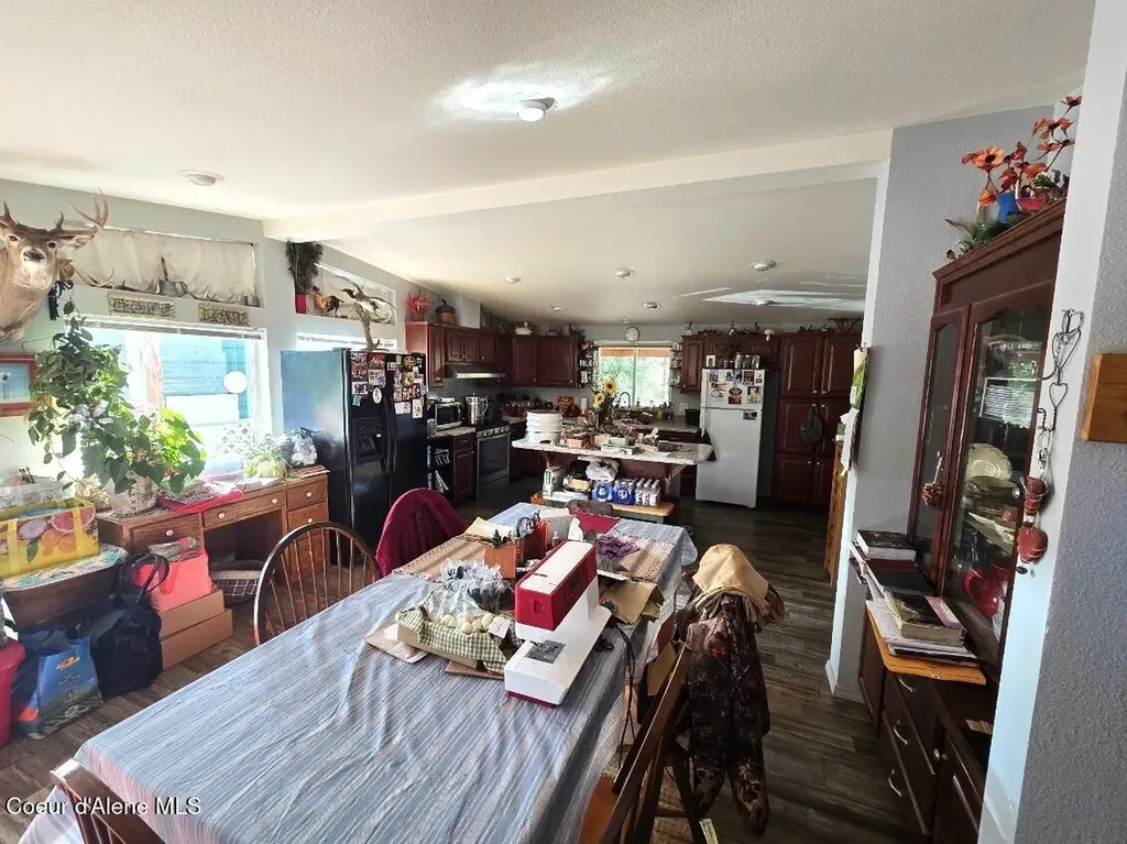 871 Foothill Drive Athol ID 83801