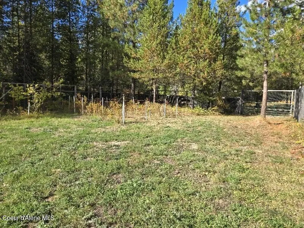 871 Foothill Drive Athol ID 83801