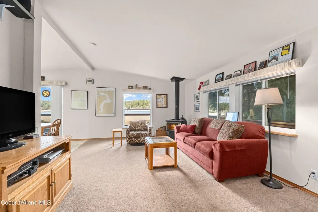 7 W Lakeview Boulevard Priest River ID 83856