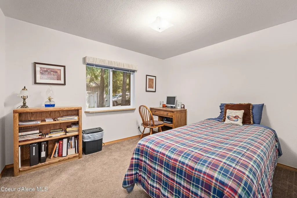 7 W Lakeview Boulevard Priest River ID 83856