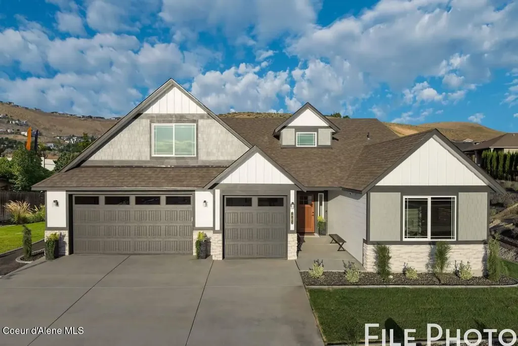 20582 N Bombastic Street Rathdrum ID 83858