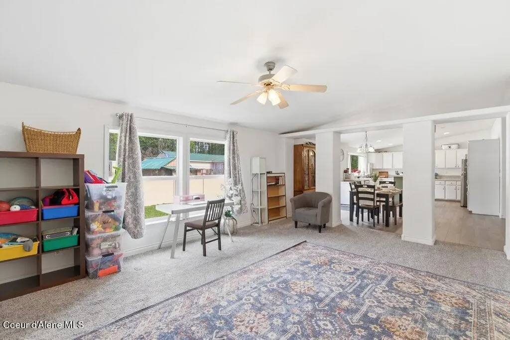 3093 W Highway 53 Rathdrum ID 83858