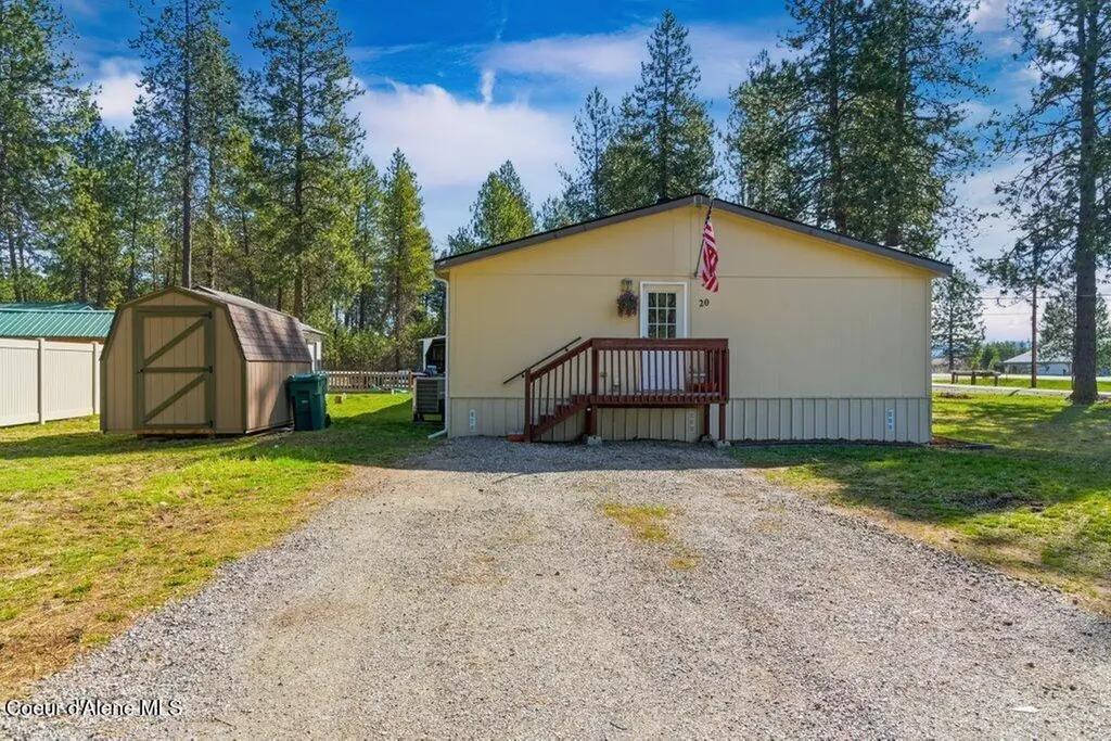 3093 W Highway 53 Rathdrum ID 83858