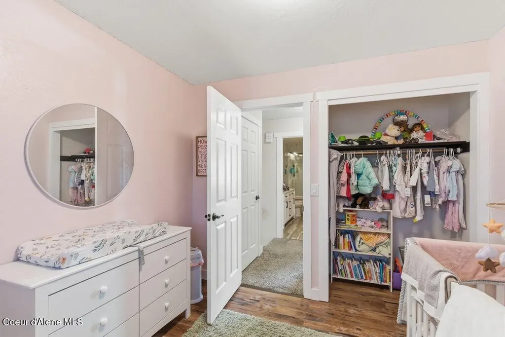 696 W Peach Tree Drive Hayden ID 83835