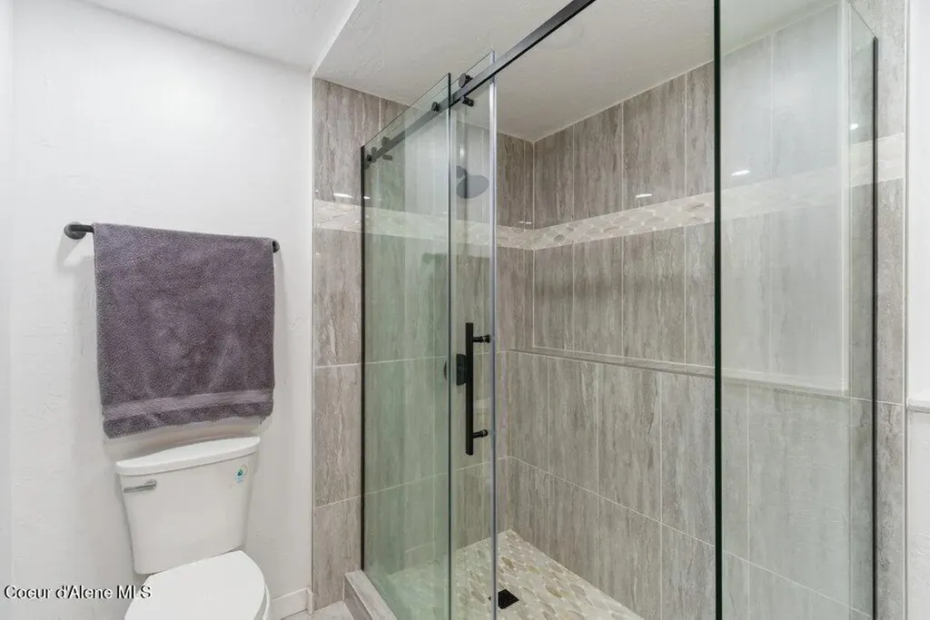 696 W Peach Tree Drive Hayden ID 83835