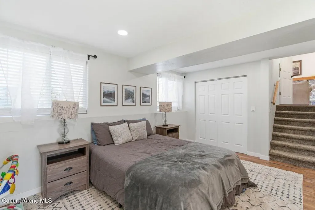 696 W Peach Tree Drive Hayden ID 83835