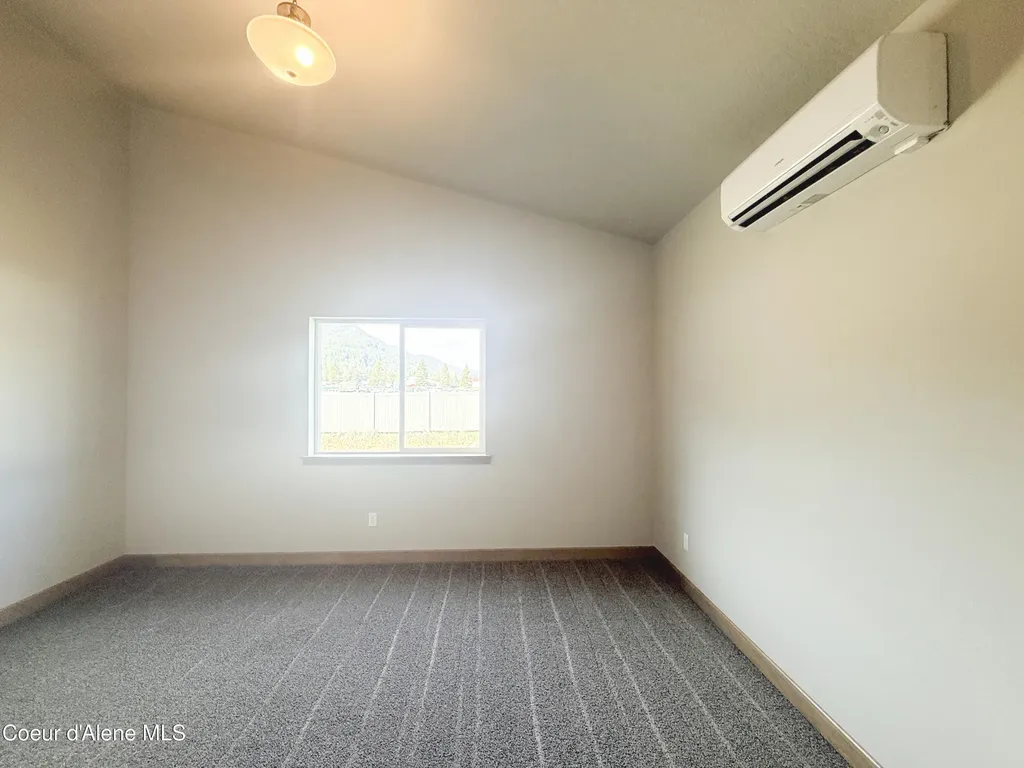 1140 Jersey Street Sandpoint ID 83864