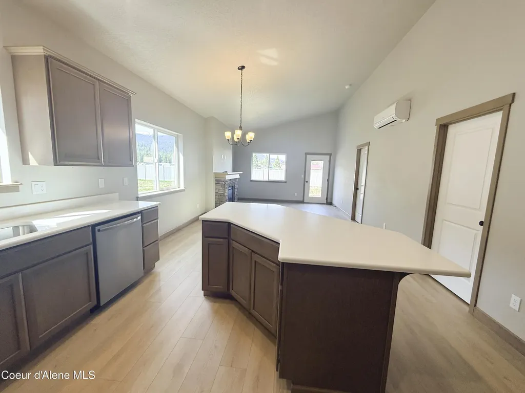 1140 Jersey Street Sandpoint ID 83864
