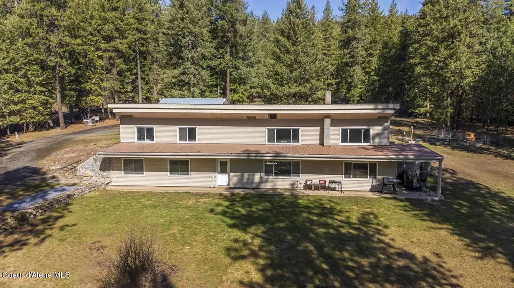 905 Cassandra Hills Road St. Maries ID 83861