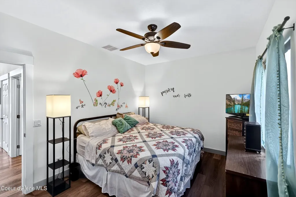 676 S Rena Road Oldtown ID 83822