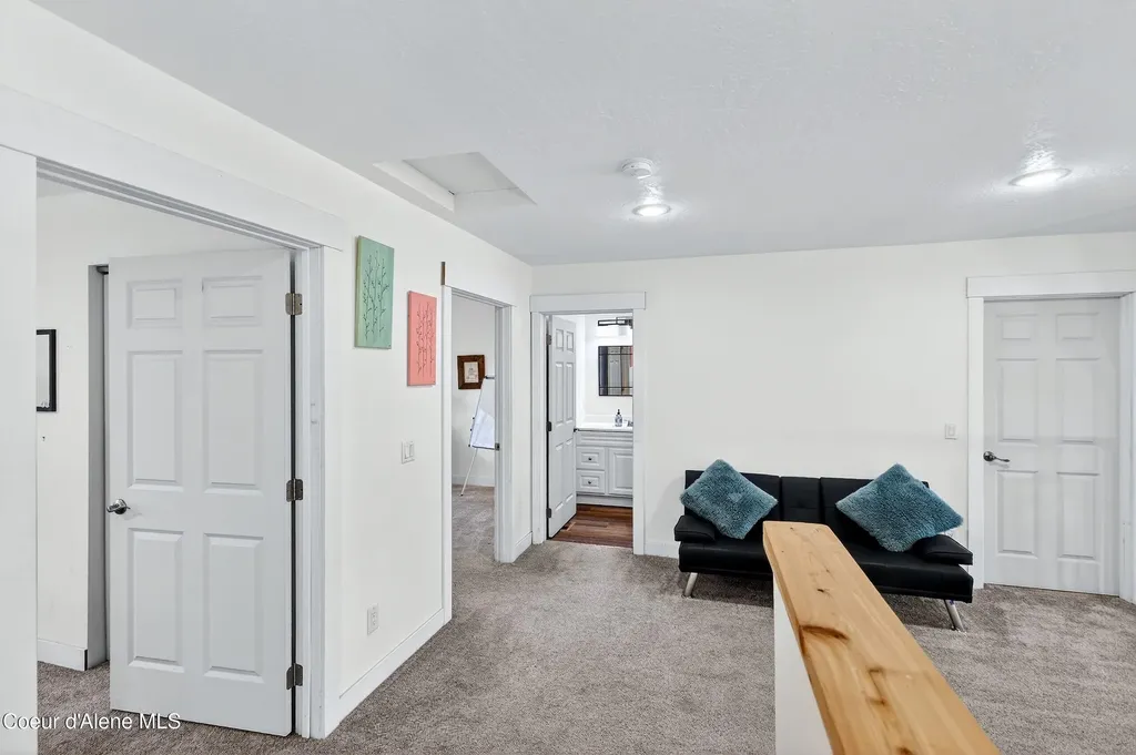 676 S Rena Road Oldtown ID 83822