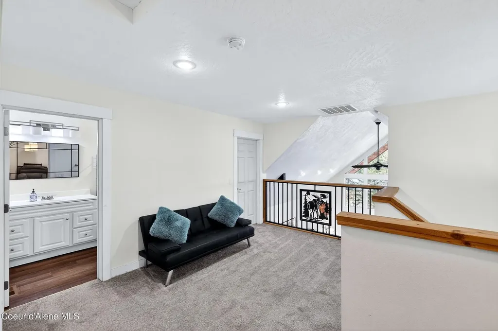 676 S Rena Road Oldtown ID 83822