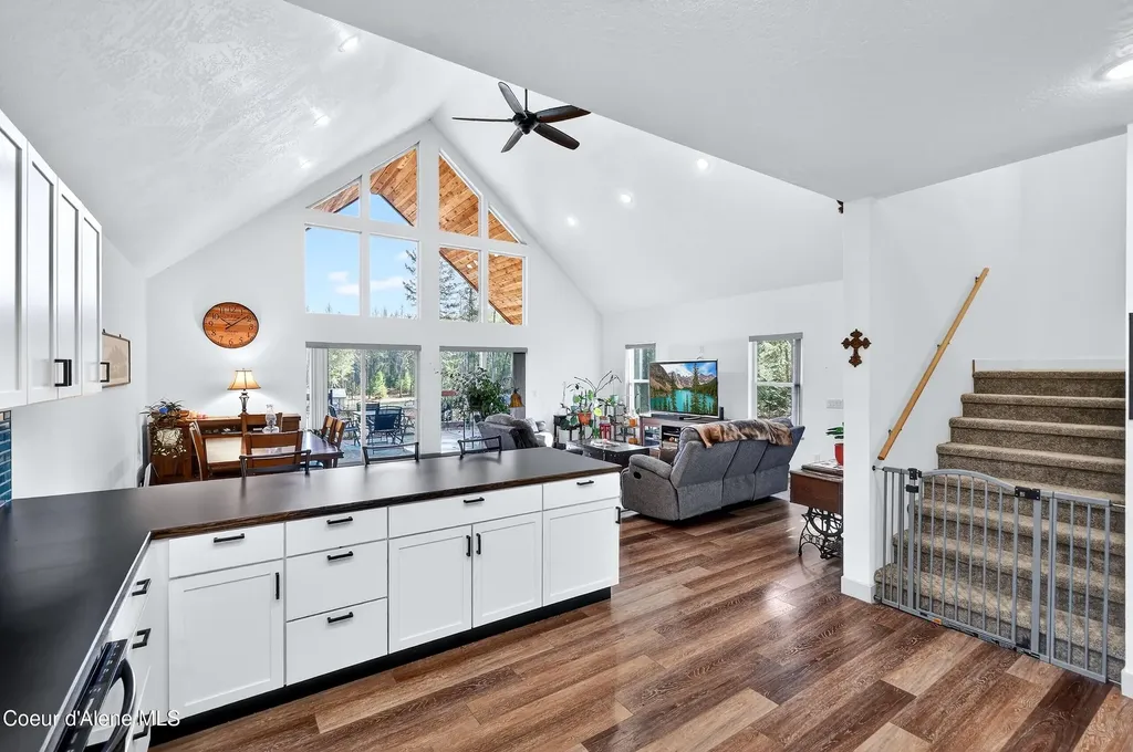 676 S Rena Road Oldtown ID 83822