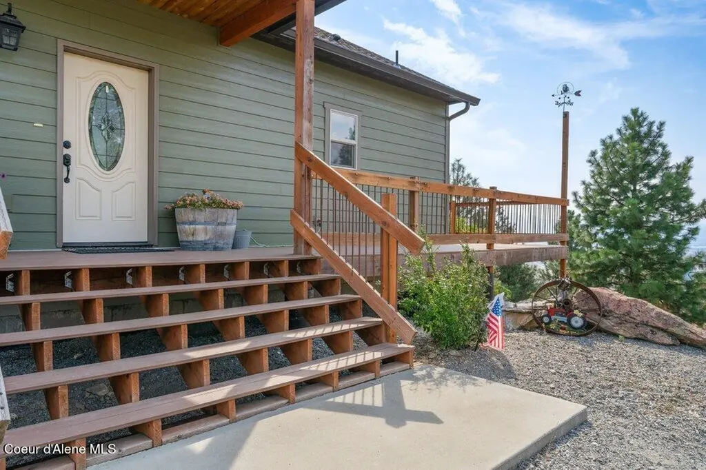 10653 N Payment Peak Road Hauser ID 83854