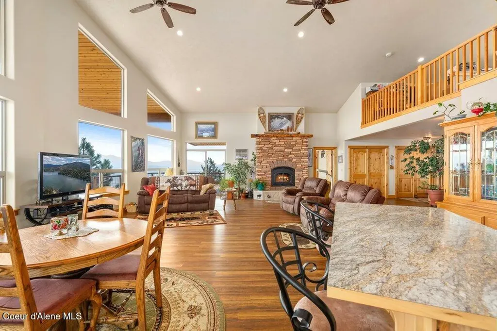 10653 N Payment Peak Road Hauser ID 83854