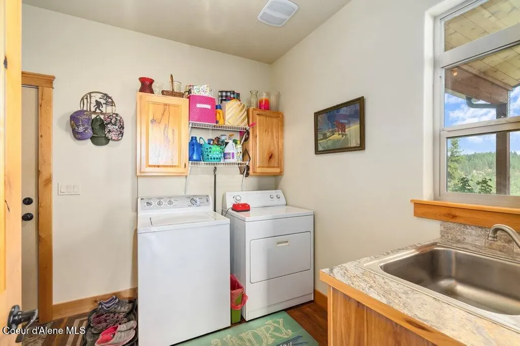 10653 N Payment Peak Road Hauser ID 83854