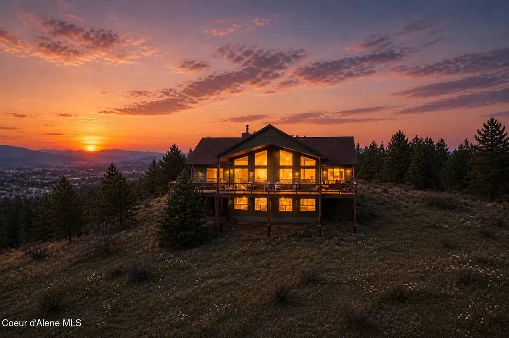 10653 N Payment Peak Road Hauser ID 83854