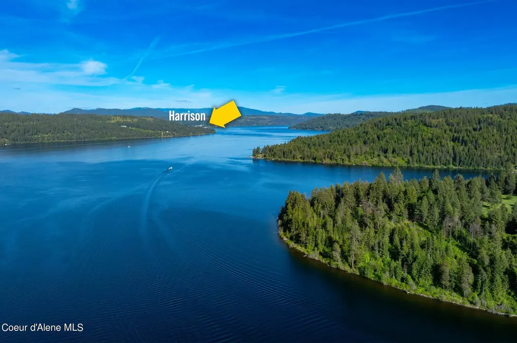 21161 S Cave Bay Road Lake Coeur D' Alene Worley ID 83876