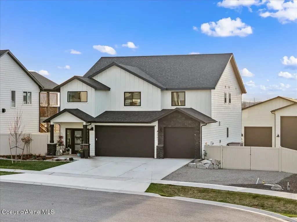 13741 N Ramore Court Rathdrum ID 83858