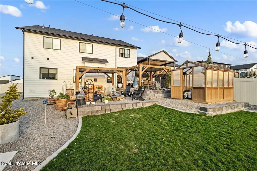 13741 N Ramore Court Rathdrum ID 83858