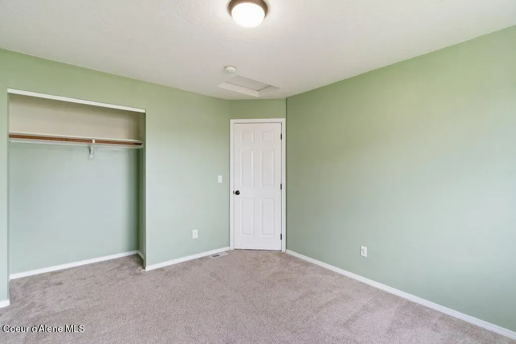 2639 W Blueberry Circle Hayden ID 83835