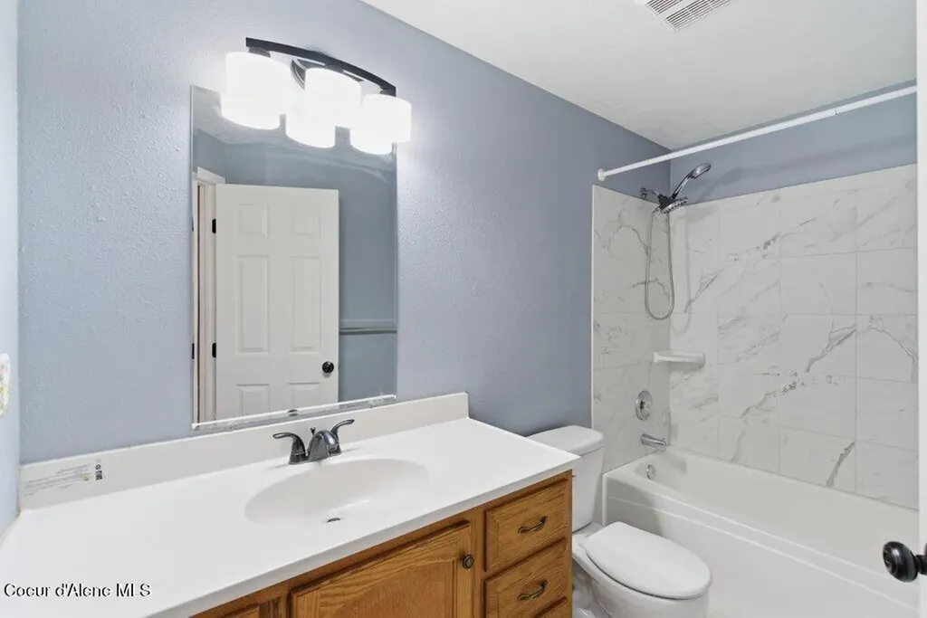 2639 W Blueberry Circle Hayden ID 83835