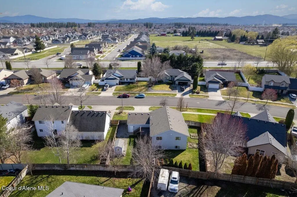 2639 W Blueberry Circle Hayden ID 83835