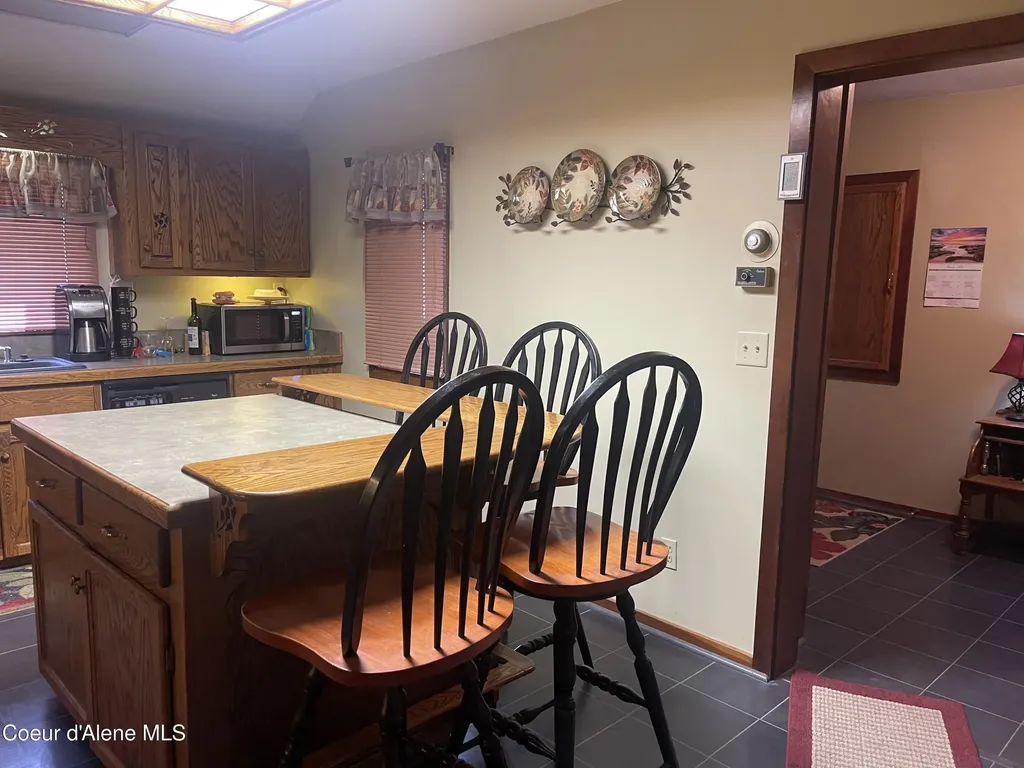 7042 Oak Street Bonners Ferry ID 83805