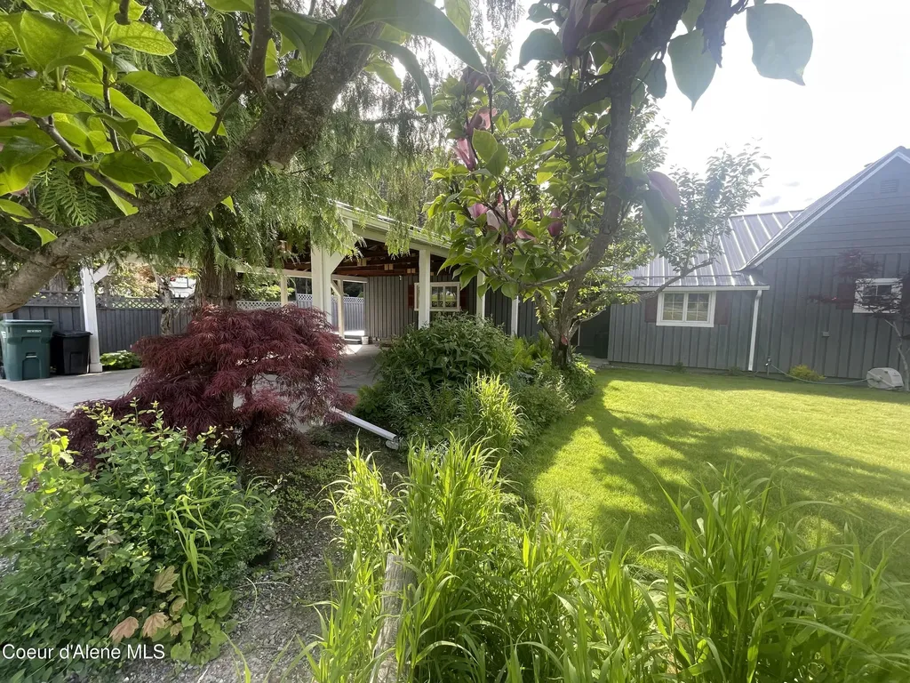 7042 Oak Street Bonners Ferry ID 83805