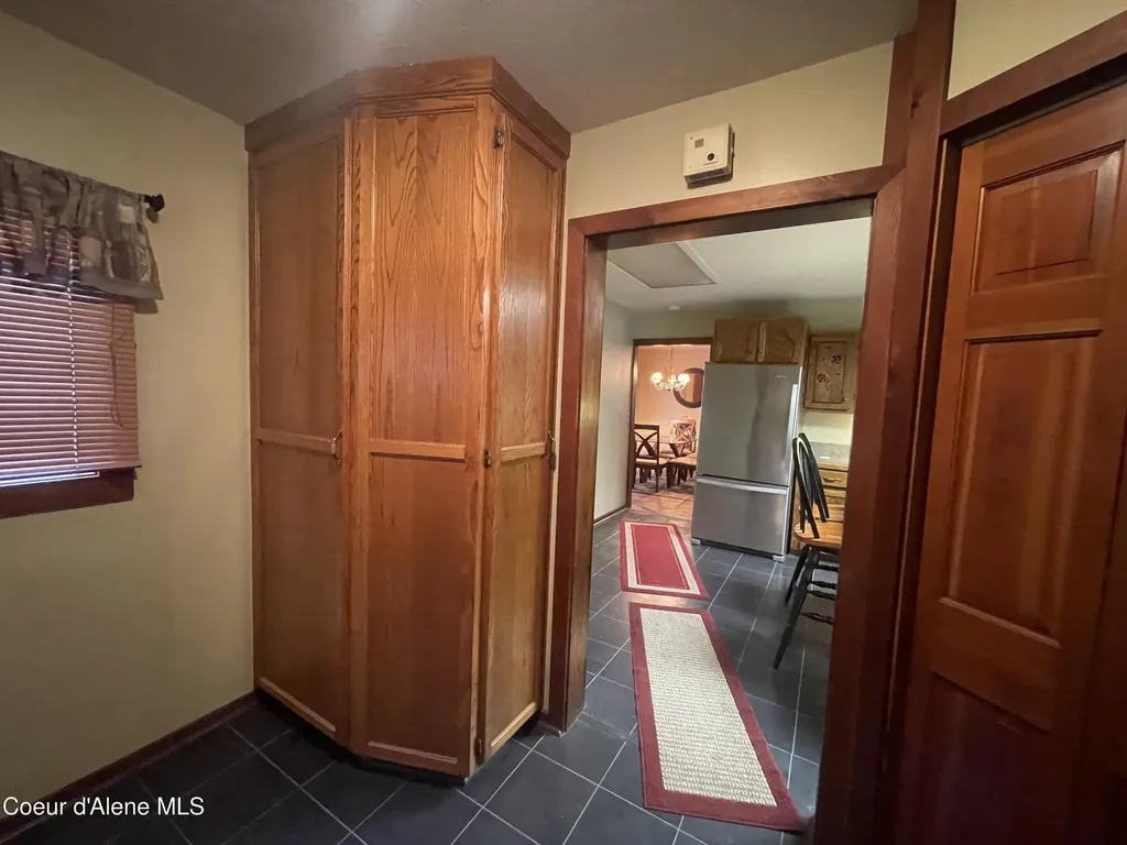 7042 Oak Street Bonners Ferry ID 83805