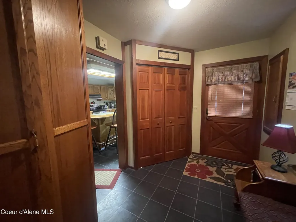 7042 Oak Street Bonners Ferry ID 83805