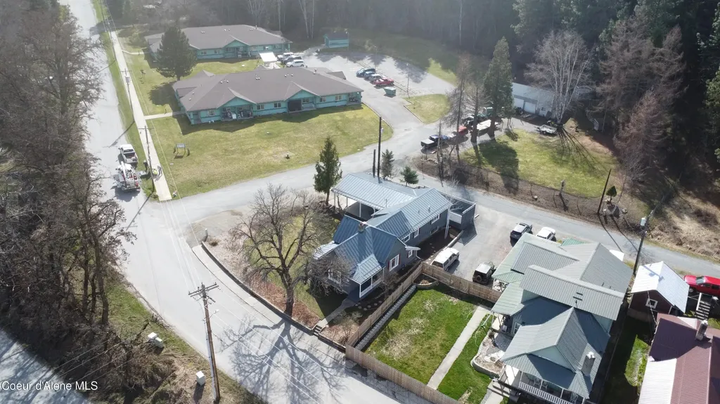 7042 Oak Street Bonners Ferry ID 83805